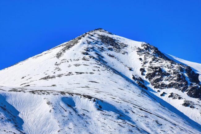 残雪で登る100名山「乗鞍岳」