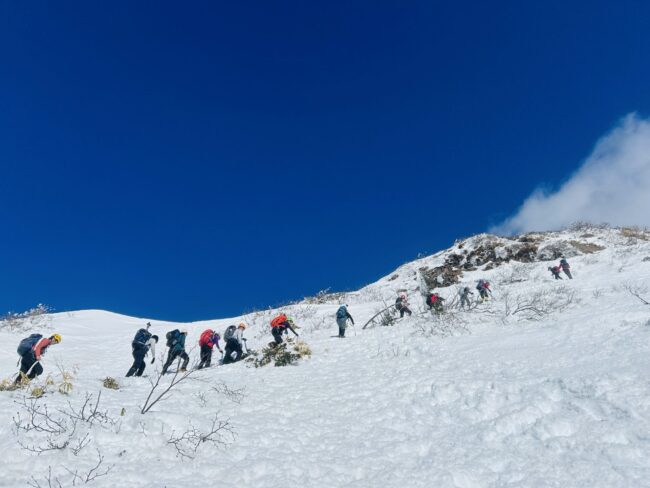 冬の上州武尊山・吾妻耶山